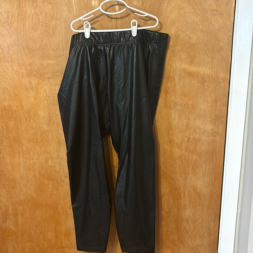 Pleather leggings